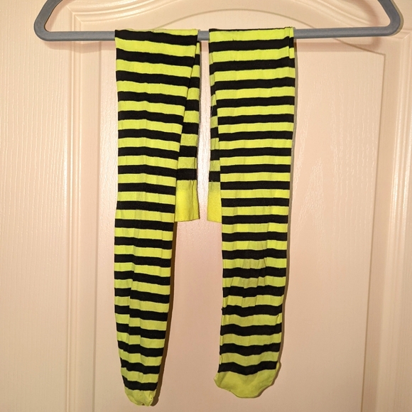 Halloween Witch Costume - Picture 2 of 2